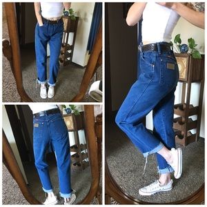 Wrangler Vintage High Waisted Mom Jeans 